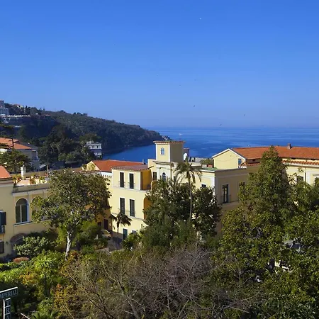 - Tramontano Apartamento Sorrento