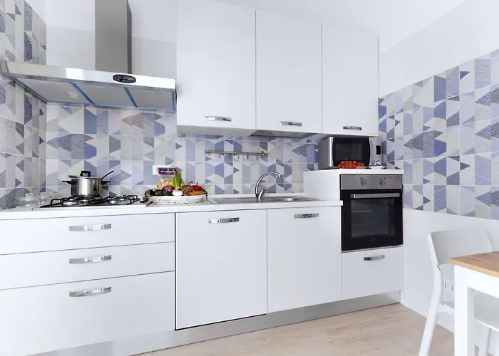 - Tramontano Sorrent