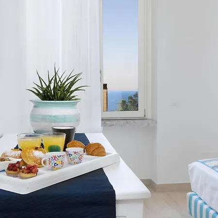 - Tramontano * Σορέντο