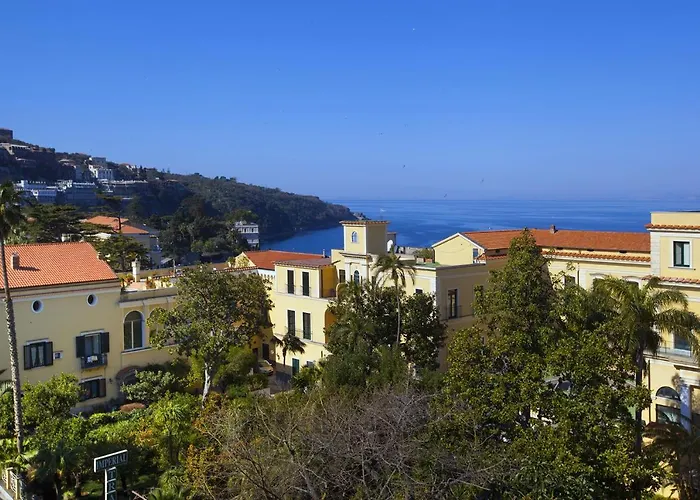- Tramontano Apartment Sorrento